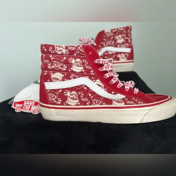 Rare Vans Christmas Pirate Santa SK8-HI - Picture 4 of 6